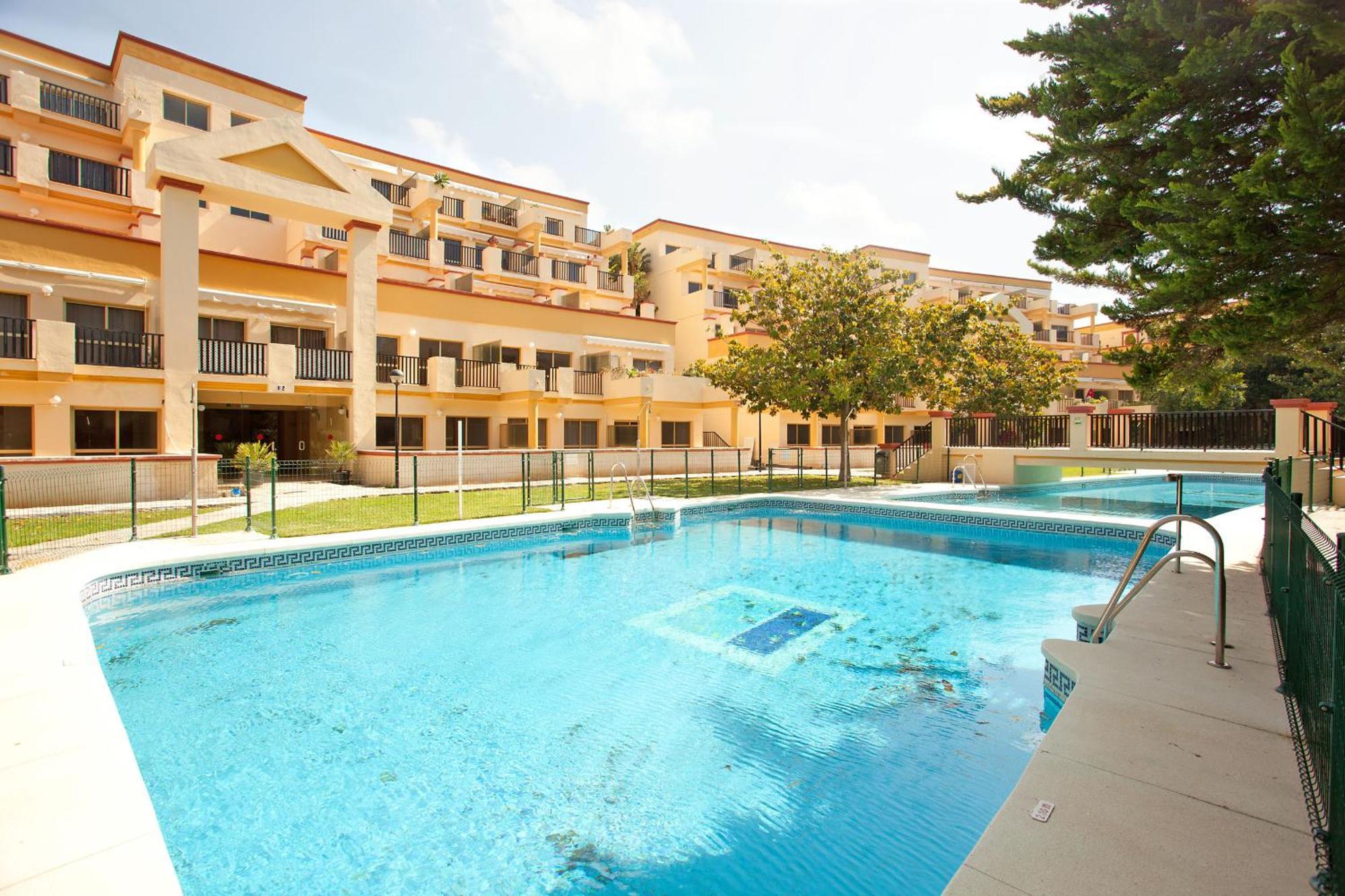 Romana Playa Studio Elviria Marbella Ngoại thất bức ảnh